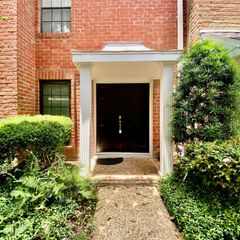 752 Augusta Drive 752, Houston, TX 77057