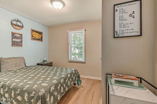 1259 Ridgecrest Avenue, Kingsport, TN 37660