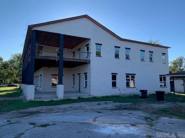 155 W Chestnut, Marianna, AR 72360