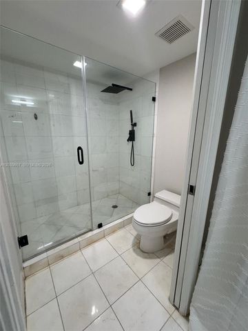 3530 Mystic Pointe Drive 1907, Aventura, FL 33180