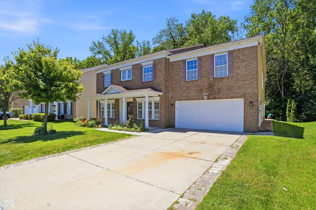 368 Legacy Boulevard, Greenwood, IN 46143