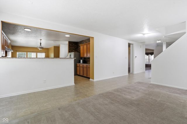 368 Legacy Boulevard, Greenwood, IN 46143