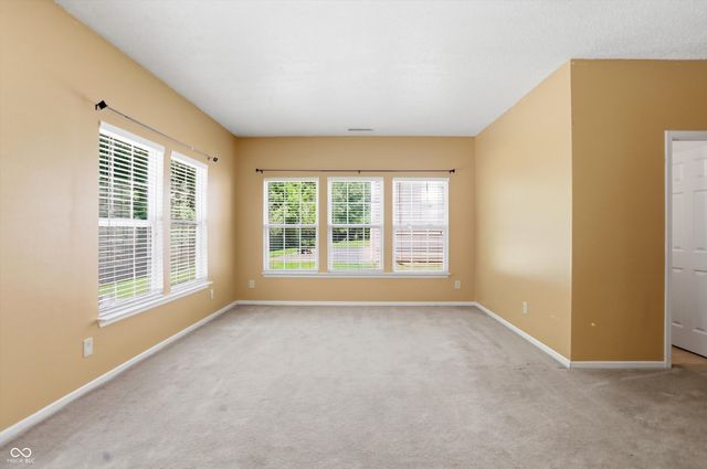 368 Legacy Boulevard, Greenwood, IN 46143
