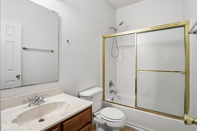 368 Legacy Boulevard, Greenwood, IN 46143