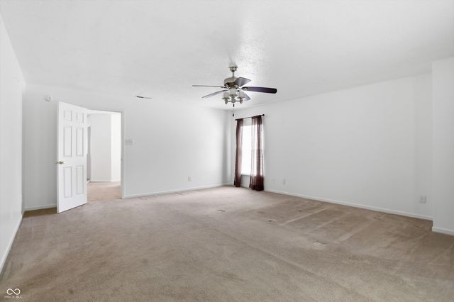 368 Legacy Boulevard, Greenwood, IN 46143
