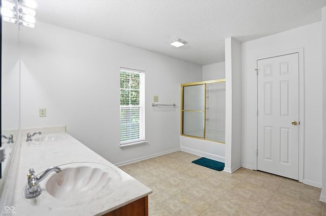 368 Legacy Boulevard, Greenwood, IN 46143