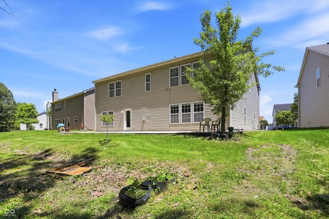 368 Legacy Boulevard, Greenwood, IN 46143