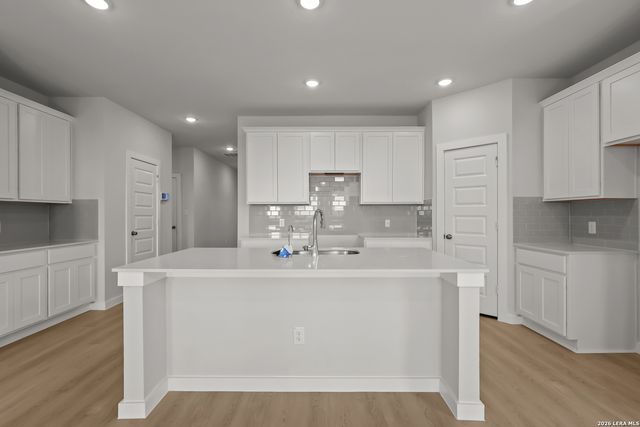 8420 Rocket View, San Antonio, TX 78263