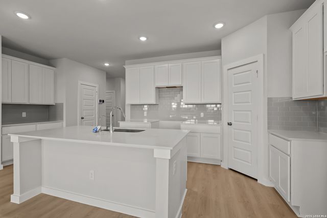 8420 Rocket View, San Antonio, TX 78263
