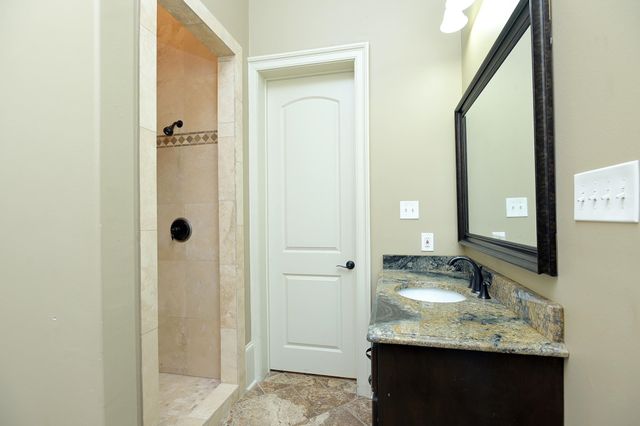 113 Ouiski Bayou Drive, Houma, LA 70360