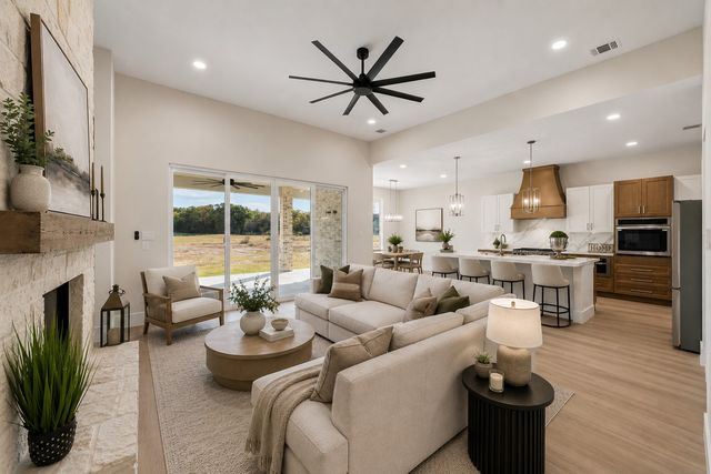 3415 Olympia Fields Drive, Burleson, TX 76028