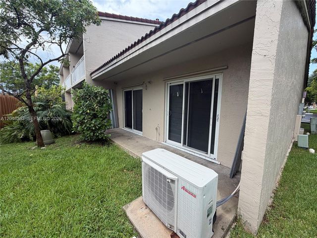 6718 NW 166th Terrace 301, Miami Lakes, FL 33014