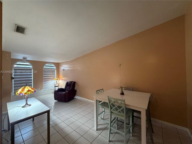 6718 NW 166th Terrace 301, Miami Lakes, FL 33014