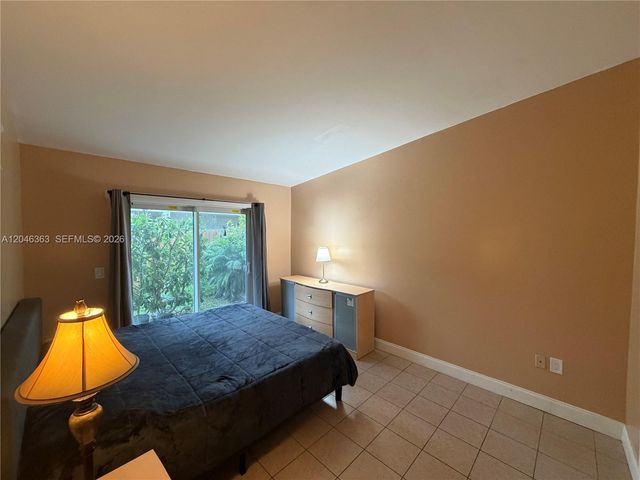 6718 NW 166th Terrace 301, Miami Lakes, FL 33014