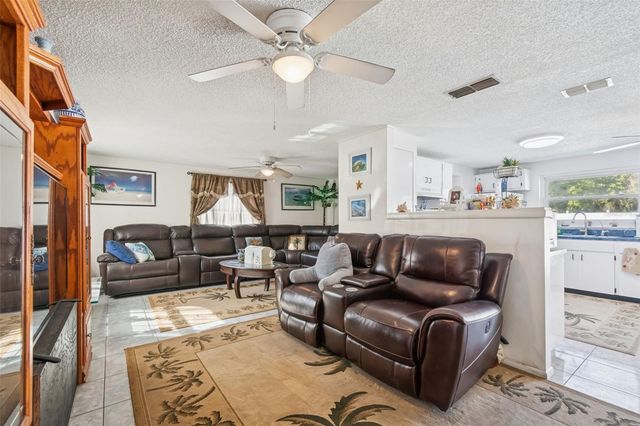 6503 AMUNDSON COURT, Tampa, FL 33634