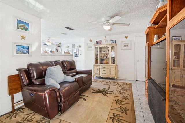 6503 AMUNDSON COURT, Tampa, FL 33634