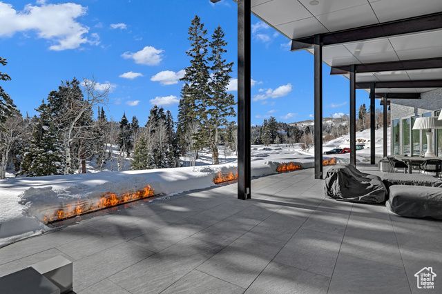 2043 S PINE MEADOWS DR, Coalville, UT 84017