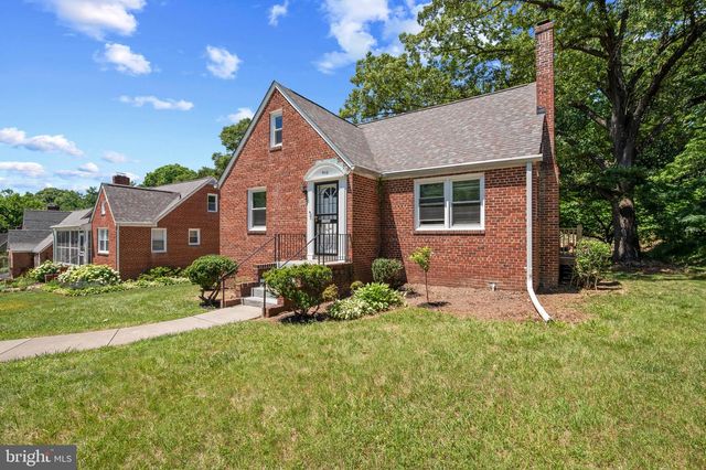 9110 AUTOVILLE DR, College Park, MD 20740
