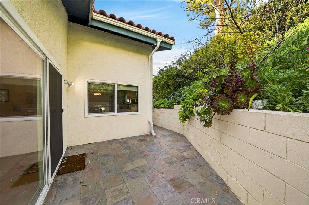 Image 30 of property listing at 30358 Via Rivera, Rancho Palos Verdes, CA 90275