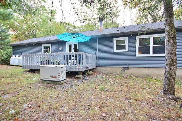 5 Drake Lane, Rock Hill, NY 12775