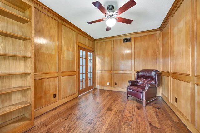 13714 Robin Hill Court, Houston, TX 77059