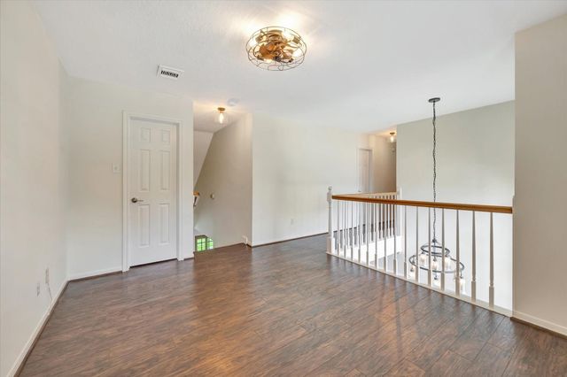 13714 Robin Hill Court, Houston, TX 77059