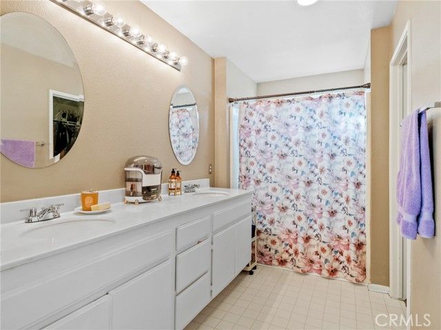 15647 Choctaw Court, Victorville, CA 92395