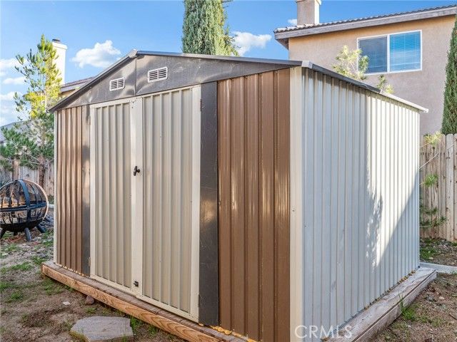 15647 Choctaw Court, Victorville, CA 92395