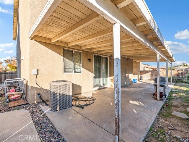 15647 Choctaw Court, Victorville, CA 92395