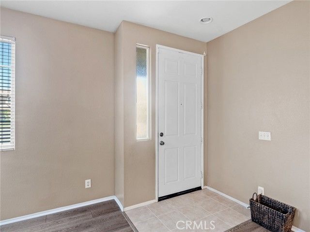 15647 Choctaw Court, Victorville, CA 92395