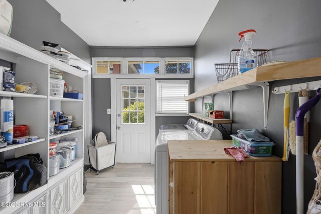 1014 W Main Street, Elizabeth City, NC 27909