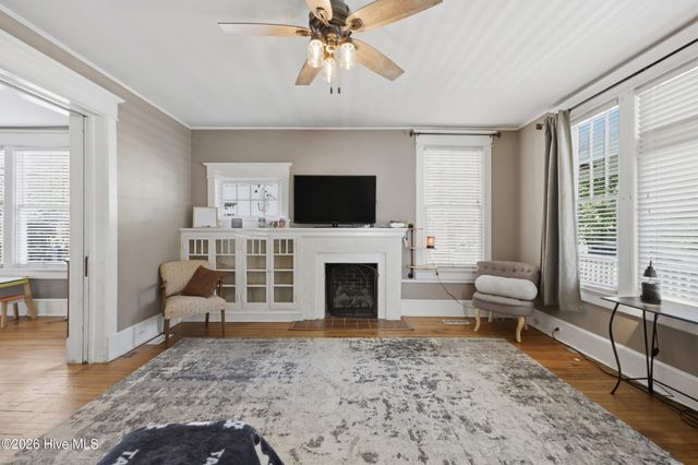 1014 W Main Street, Elizabeth City, NC 27909