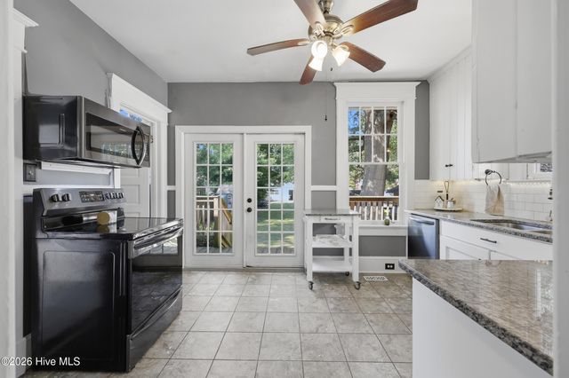 1014 W Main Street, Elizabeth City, NC 27909
