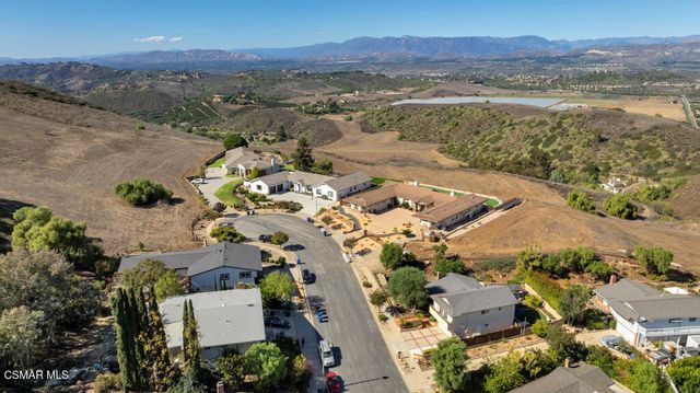 1441 Calle Hondanada, Thousand Oaks, CA 91360