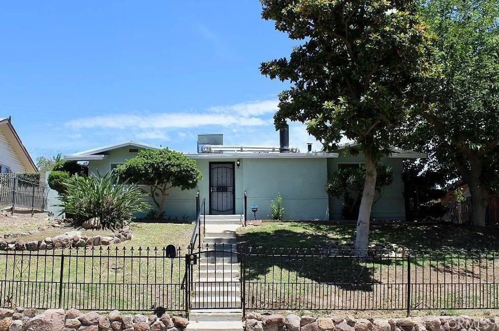 3213 Bucknell, Bakersfield, CA 93305