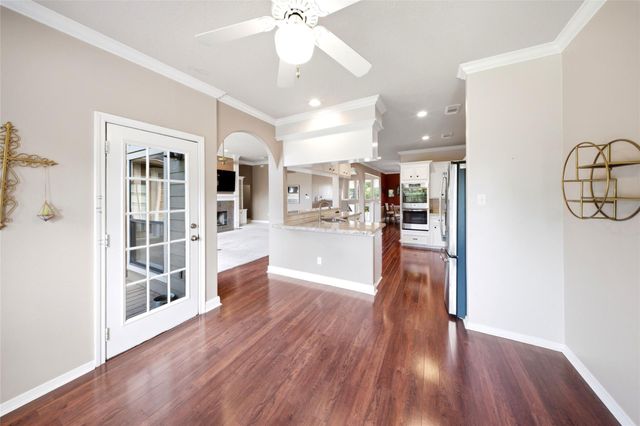 1106 W Forest Avenue, Shoreacres, TX 77571