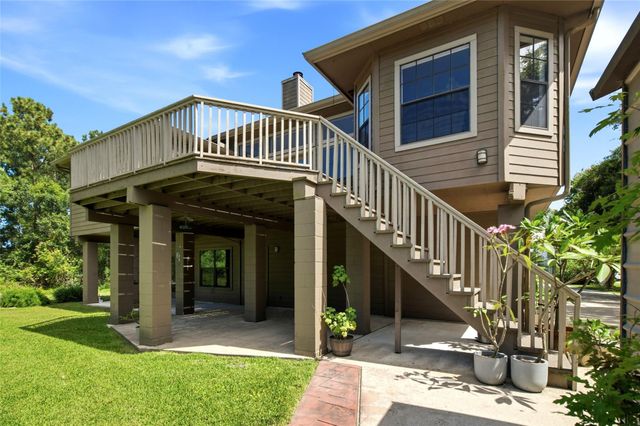 1106 W Forest Avenue, Shoreacres, TX 77571