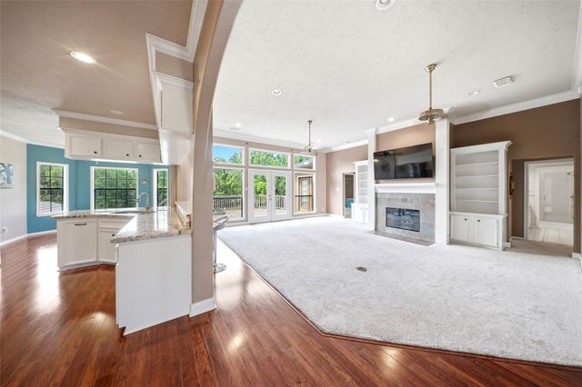 1106 W Forest Avenue, Shoreacres, TX 77571