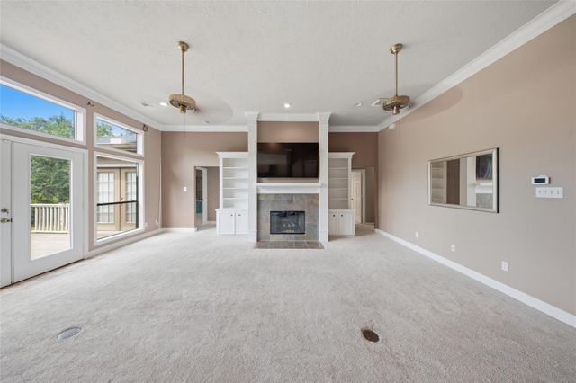 1106 W Forest Avenue, Shoreacres, TX 77571
