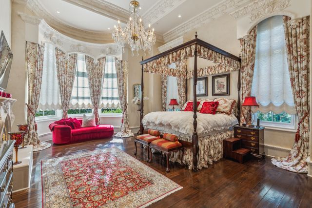 54 Ash Bluff Lane, Dallas, TX 75248