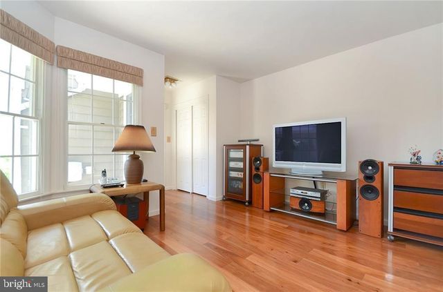 22 BRIARWOOD COURT, Princeton, NJ 08540