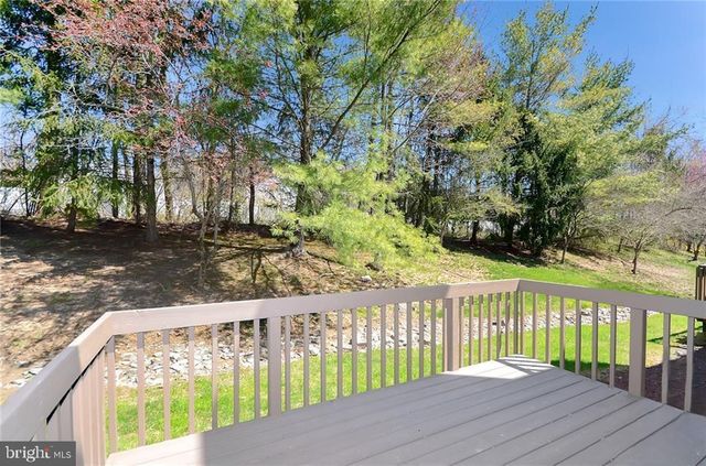 22 BRIARWOOD COURT, Princeton, NJ 08540