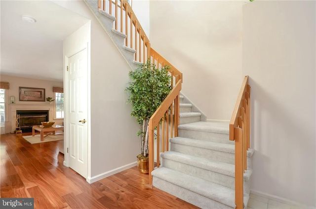 22 BRIARWOOD COURT, Princeton, NJ 08540