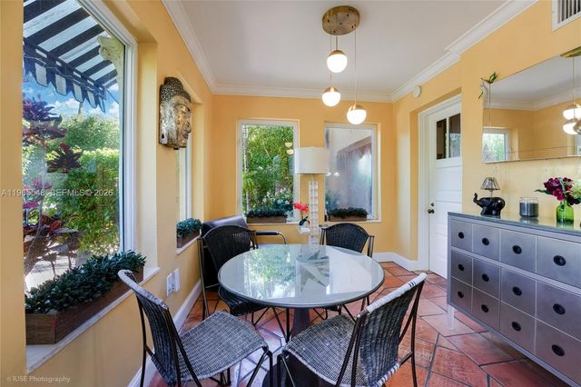 4500 Sheridan Ave, Miami Beach, FL 33140
