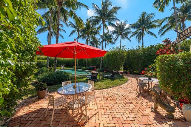 4500 Sheridan Ave, Miami Beach, FL 33140