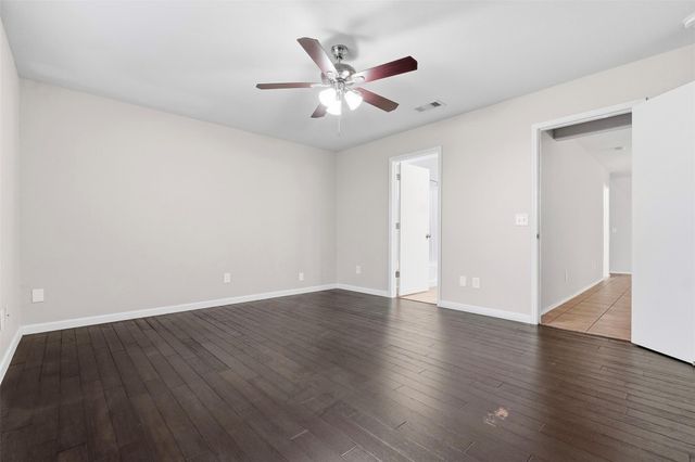 16543 Peyton Stone Circle, Houston, TX 77049