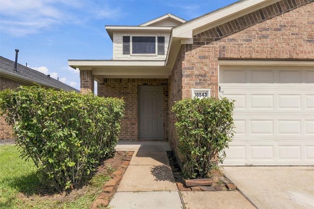 16543 Peyton Stone Circle, Houston, TX 77049