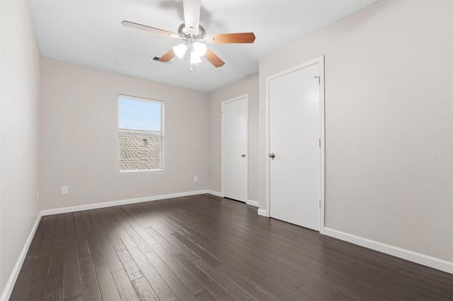16543 Peyton Stone Circle, Houston, TX 77049