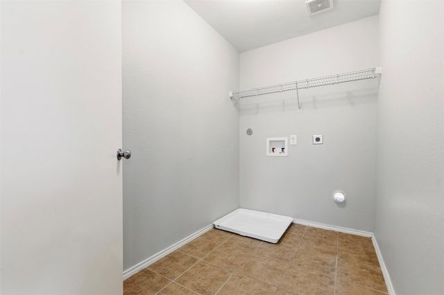 16543 Peyton Stone Circle, Houston, TX 77049