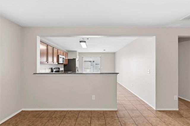 16543 Peyton Stone Circle, Houston, TX 77049
